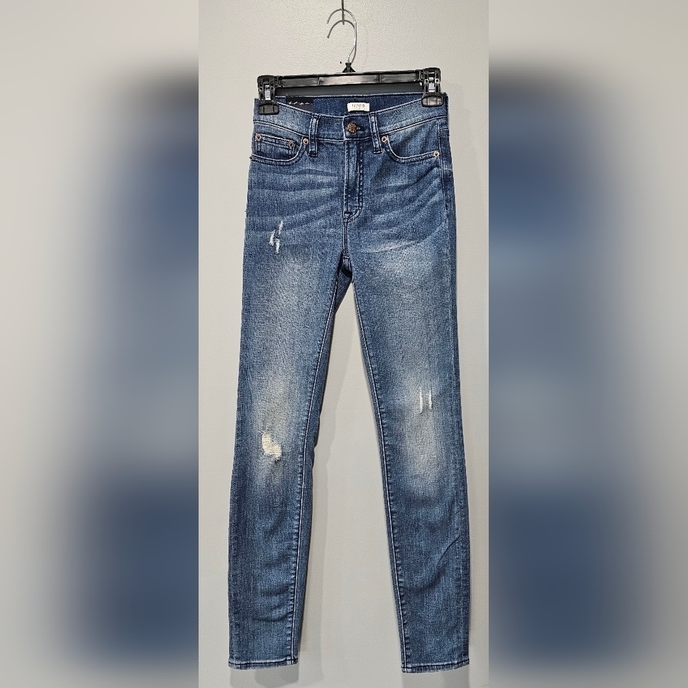 NWT - J. CREW Women's Hi-Rise Skinny Jeans - Size (24X29) - Excellent Condition